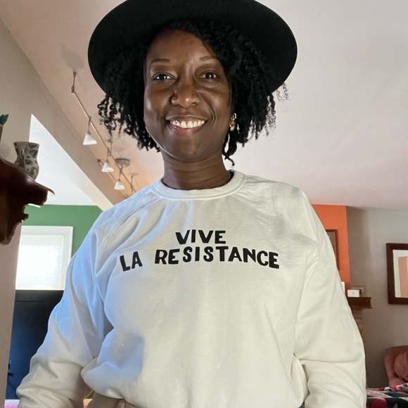 Meet your Posher, Brandi - Picture 3 of 5